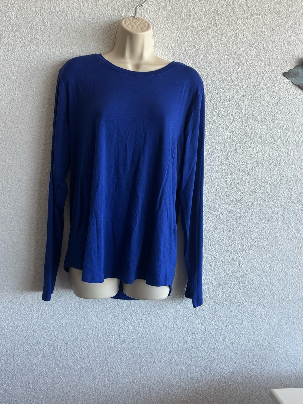 Eddie Bauer Long-Sleeve Crewneck Top - Blue